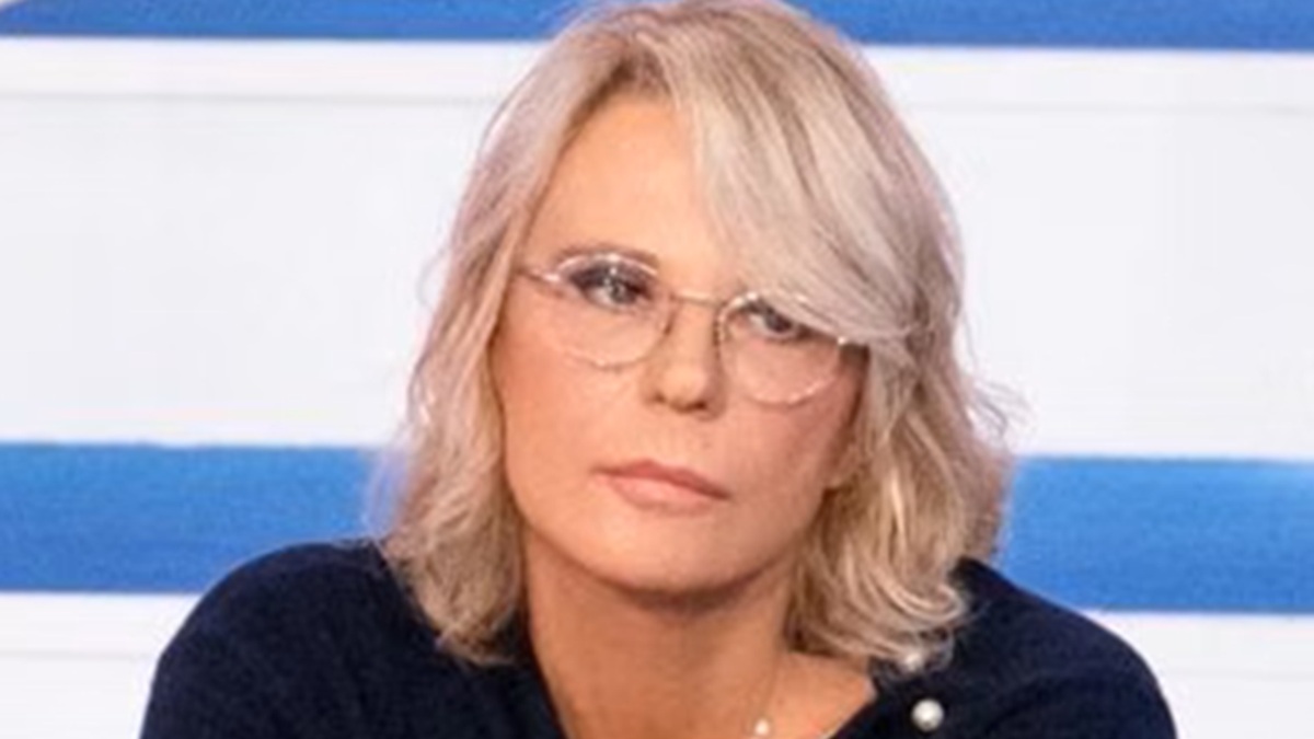https://wips.plug.it/cips/libero.it/magazine/cms/2026/08/simone-nolasco-incidente-ballerino-amici-messaggio-fan-ringraziamento.jpg