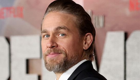 Sons of Anarchy, Charlie Hunnam e il cast della serie si riuniscono per lo spin-off Legends