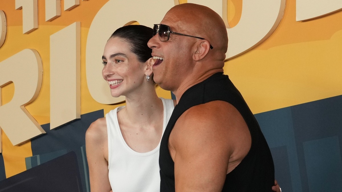 https://wips.plug.it/cips/libero.it/magazine/cms/2026/08/vin-diesel-figlia-paul-walker-red-carpet-anniversario-25-anni-fast-and-furious.jpeg