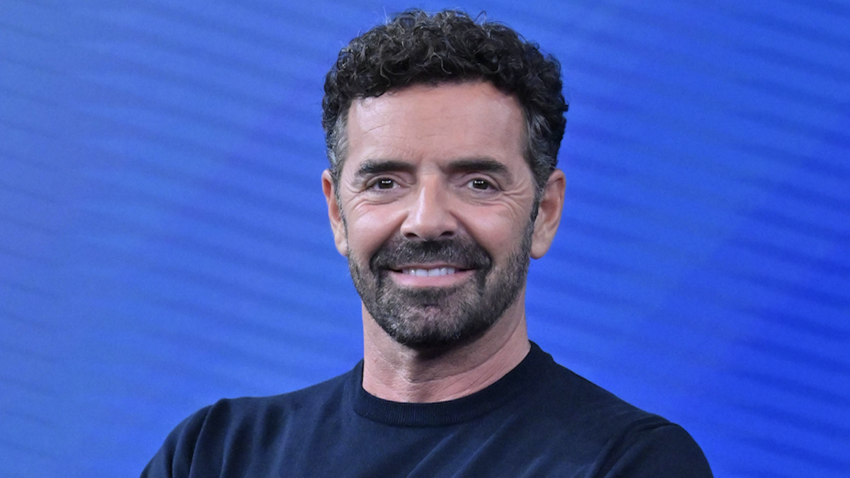 Matano spiazzato dal marito Riccardo: la festa imprevista (con show di Mara Venier) e lo sfottò su La Vita in Diretta