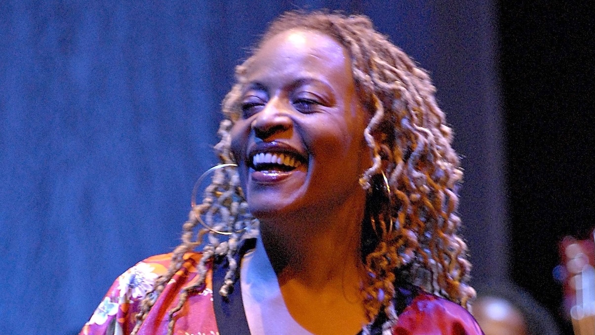 https://wips.plug.it/cips/libero.it/magazine/cms/2026/09/cassandra-wilson.jpg
