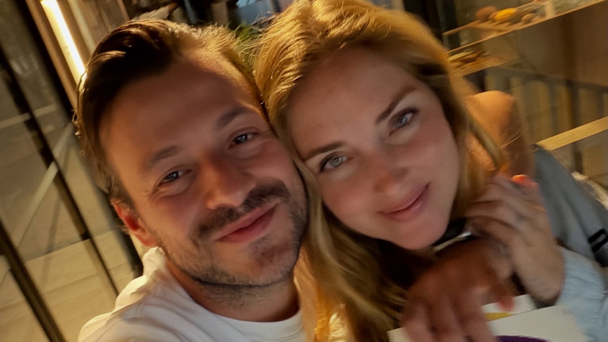 https://wips.plug.it/cips/libero.it/magazine/cms/2026/09/chiara-ferragni-e-jose-hernandez.jpg