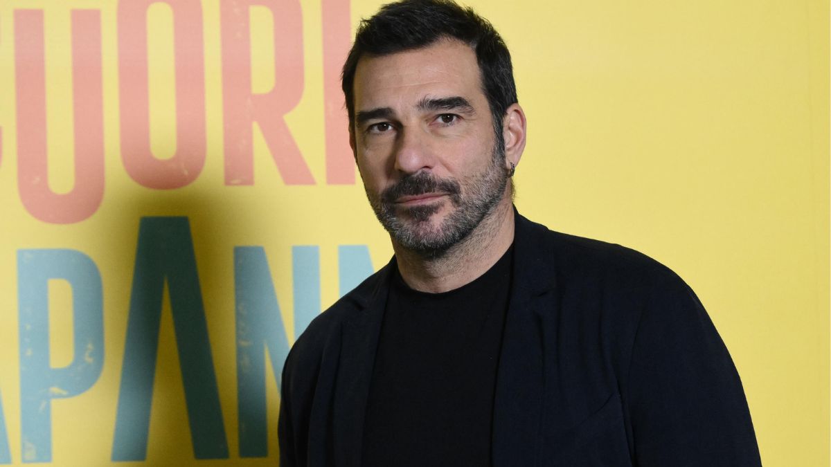 https://wips.plug.it/cips/libero.it/magazine/cms/2026/09/edoardo-leo-film-se-ami-qualcuno-dillo-storia-vera-marco-bonini-cinema-quando-esce-trailer-ufficiale.jpg
