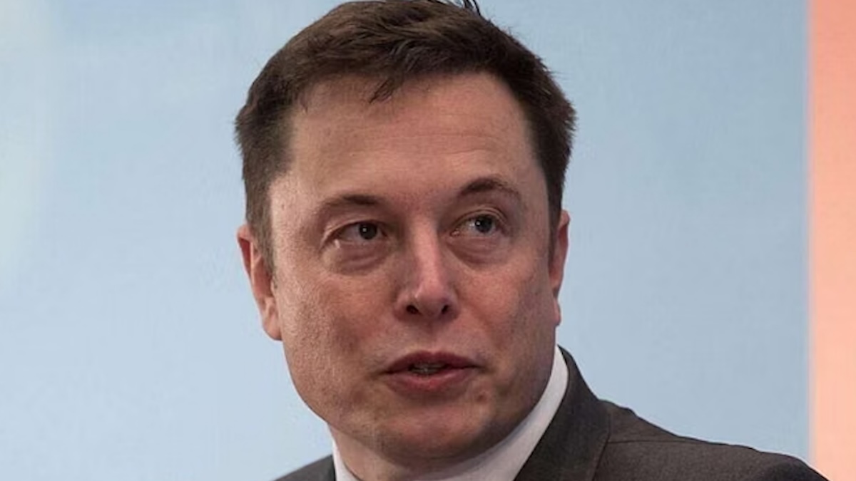 https://wips.plug.it/cips/libero.it/magazine/cms/2026/09/elon-musk-critica-film-documentario-alex-gibney-venezia-2026.jpg