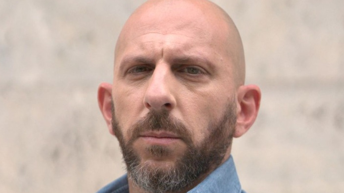 https://wips.plug.it/cips/libero.it/magazine/cms/2026/09/franchino-er-criminale-sbarca-in-tv-il-nuovo-programma-e-l-annuncio-choc.jpeg