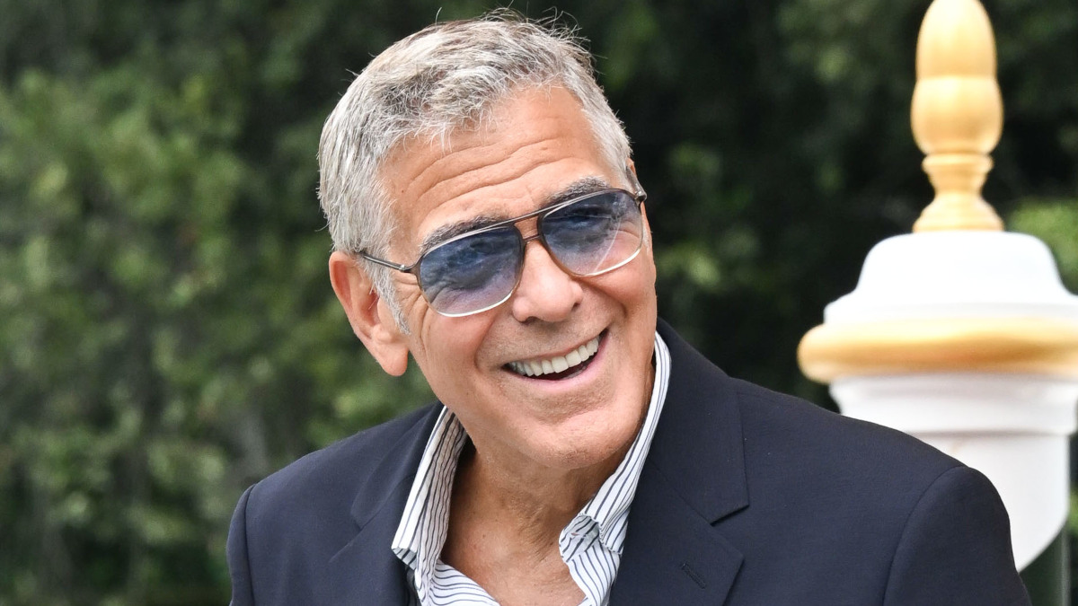 https://wips.plug.it/cips/libero.it/magazine/cms/2026/09/george-clooney-leone-d-oro-carriera.jpg