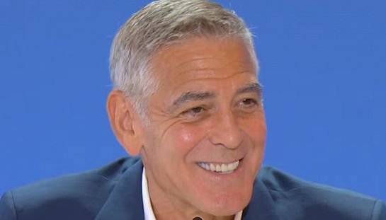 George Clooney annuncia una nuova serie TV durante la Masterclass a Venezia 2026