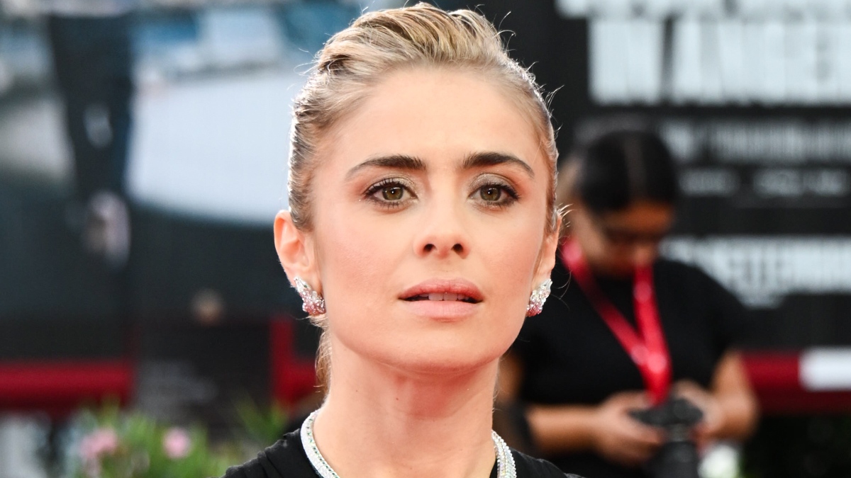 https://wips.plug.it/cips/libero.it/magazine/cms/2026/09/greta_scarano_venezia_film_su_rai_1.jpeg