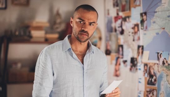Jesse Williams, protagonista di Hotel Costiera