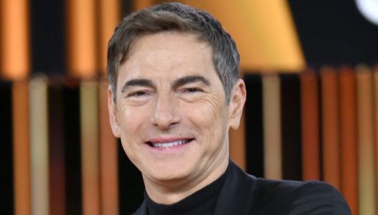 L'Eredità Summer, Bruno trionfa alla Ghigliottina con la parola "Sesso" e i social insorgono: "Mamma mia, su Rai 1?"