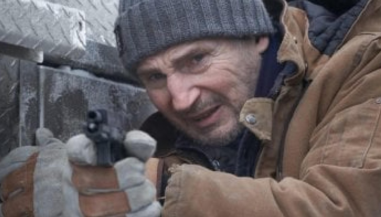 https://wips.plug.it/cips/libero.it/magazine/cms/2026/09/liam-neeson-cover-1217-1.jpg