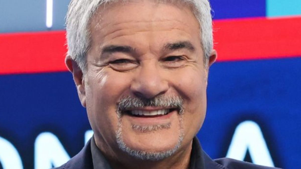 https://wips.plug.it/cips/libero.it/magazine/cms/2026/09/pino-insegno-reazione-a-catena-15-9-2026-liberomagazine-it.jpg