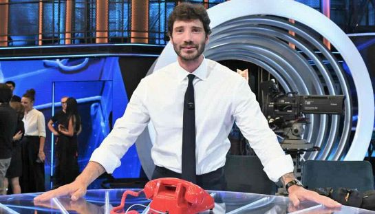 affari tuoi torna