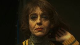 Venezia 2026, Houston: abbiamo una Coppa Volpi. Vanessa Scalera spodesta le sorelle Rooney e Kate Mara in “Il fuoco che ti porti dentro”