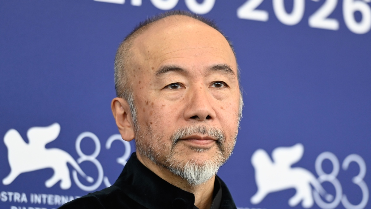 https://wips.plug.it/cips/libero.it/magazine/cms/2026/09/venezia-83-mr-nelson-film-concorso-tsukamoto-intervista.jpg