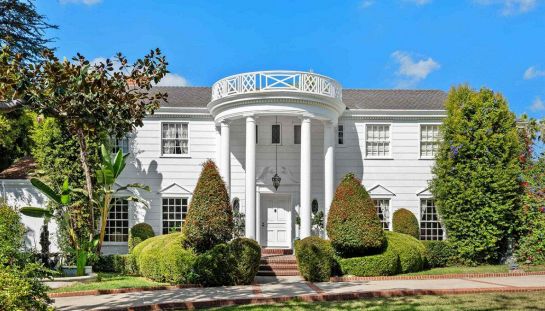 In vendita la villa della serie Willy il principe di Bel-Air: l'incredibile prezzo dopo lo sconto dei proprietari