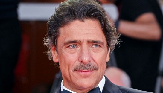 Adriano Giannini parla delle fragilità degli uomini e del film L'Estranea