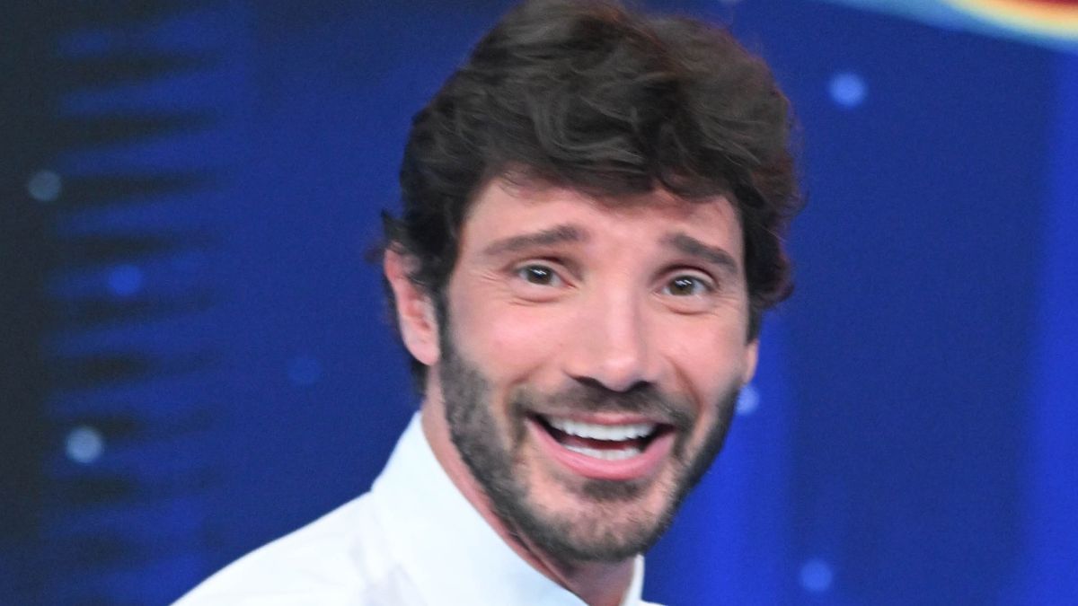 Affari Tuoi, il coraggio delle gemelle costa caro: rifiutano 95mila euro dopo i "soldi sicuri" e si schiantano, ma De Martino le ringrazia