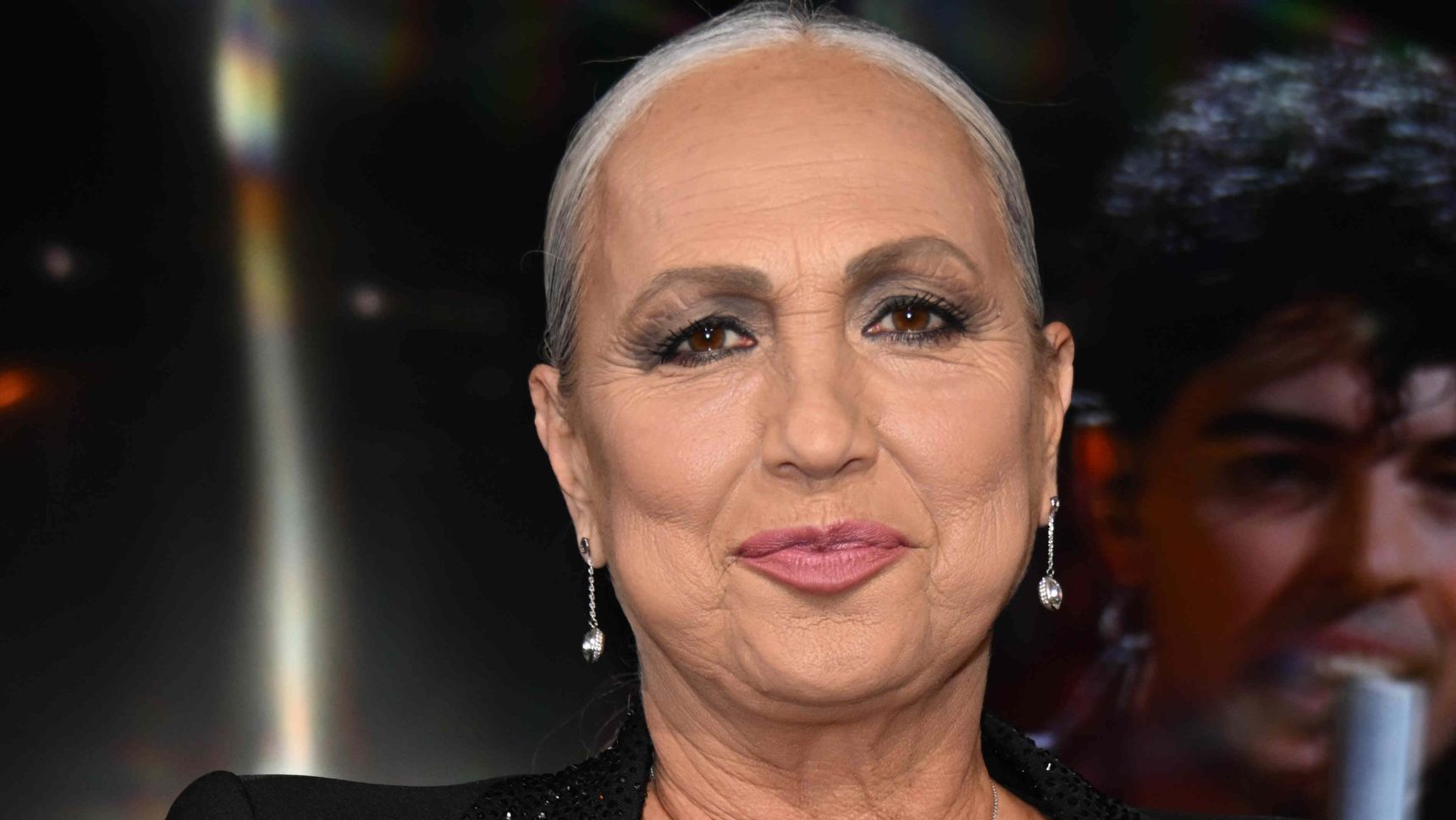 https://wips.plug.it/cips/libero.it/magazine/cms/2026/10/amici-alessandra-celentano.jpg