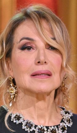 Barbara D'Urso reel 1 editoriale