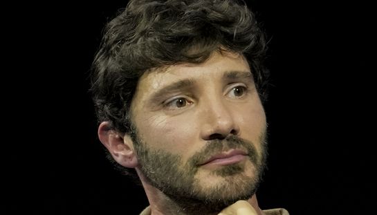 De Martino Sanremo 2027