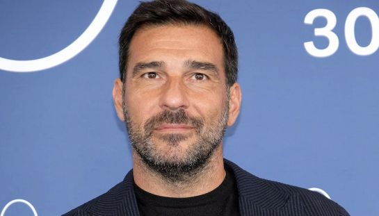 Edoardo Leo protagonista del film Se Ami Qualcuno Dillo
