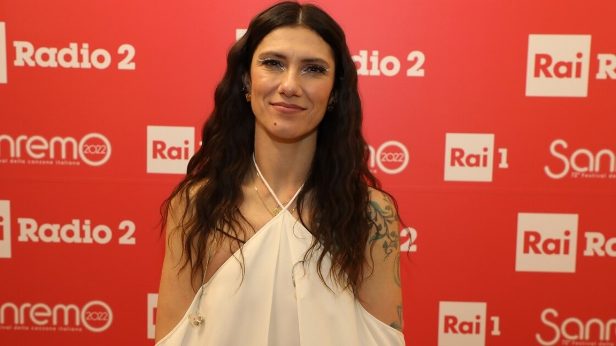 https://wips.plug.it/cips/libero.it/magazine/cms/2026/10/elisa-raiplay.jpg