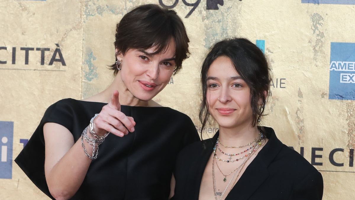 https://wips.plug.it/cips/libero.it/magazine/cms/2026/10/kasia-smutniak-film-mustang-intervista-roma-figlia-sophie-taricone-pietro.jpg