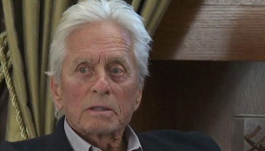 Michael Douglas, il flirt segreto con una famosa attrice: "Nascosto per 40 anni"