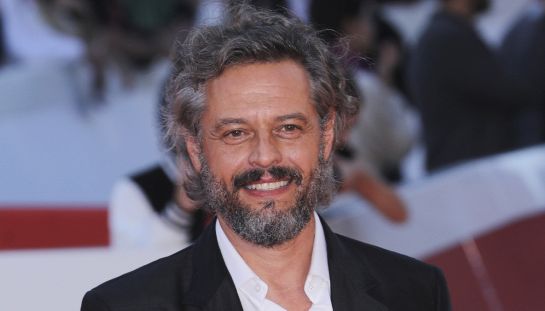 Dalla serie con Zingaretti al film su Dalla: il contributo di Stefano Pesce contro il patriarcato e chi riduce la donna a un oggetto