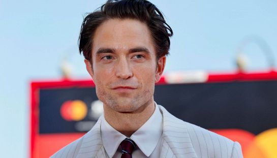 Primetime: Robert Pattinson trascina nei panni di Chris Hansen, ma il film è un involucro vuoto. Recensione
