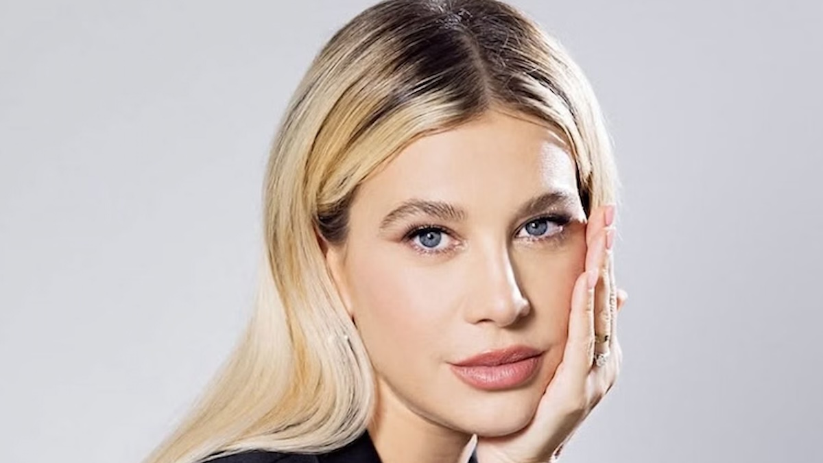 https://wips.plug.it/cips/libero.it/magazine/cms/2026/10/verissimo-puntata-17-ottobre-clizia-incorvaia-cosa-successo.jpg