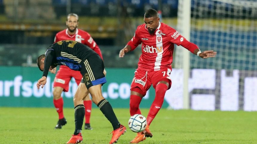 Riecco la B, tra gol e gare bloccate