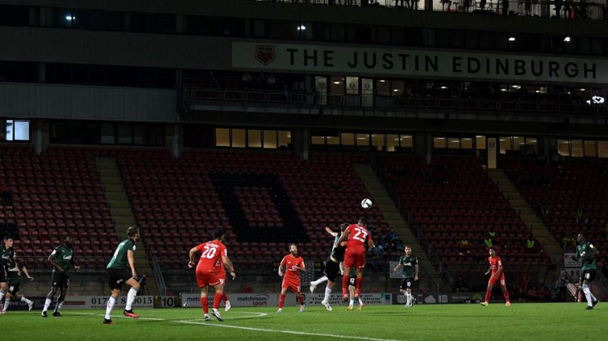 Coppe e semi-pro in Inghilterra, la fiera del gol
