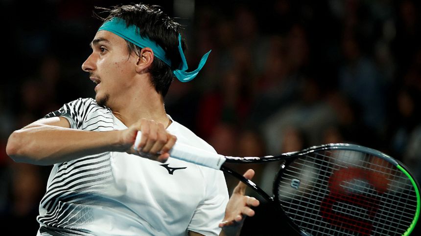 Sonego, con Djokovic serve un miracolo