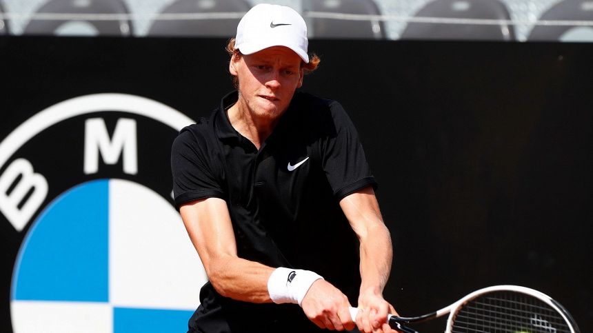 Jannik Sinner ritrova Marton Fucsovics. Per vendicarsi