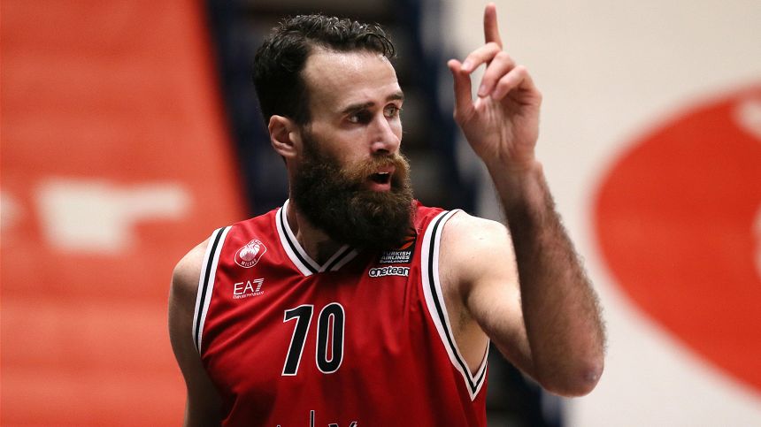 Olimpia a Vitoria per la vittoria