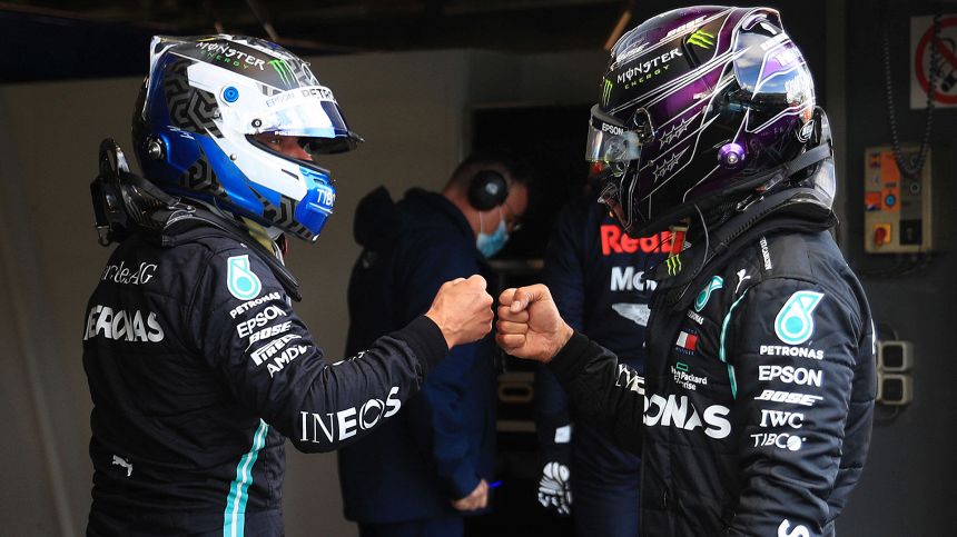 Hamilton chiede di nuovo aiuto a Bottas