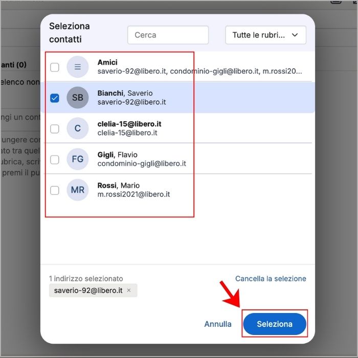 Selezione dei contatti da aggiungere alla lista di distribuzione di Libero Mail