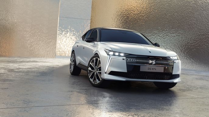 DS N°4 E-TENSE 213 Business Line