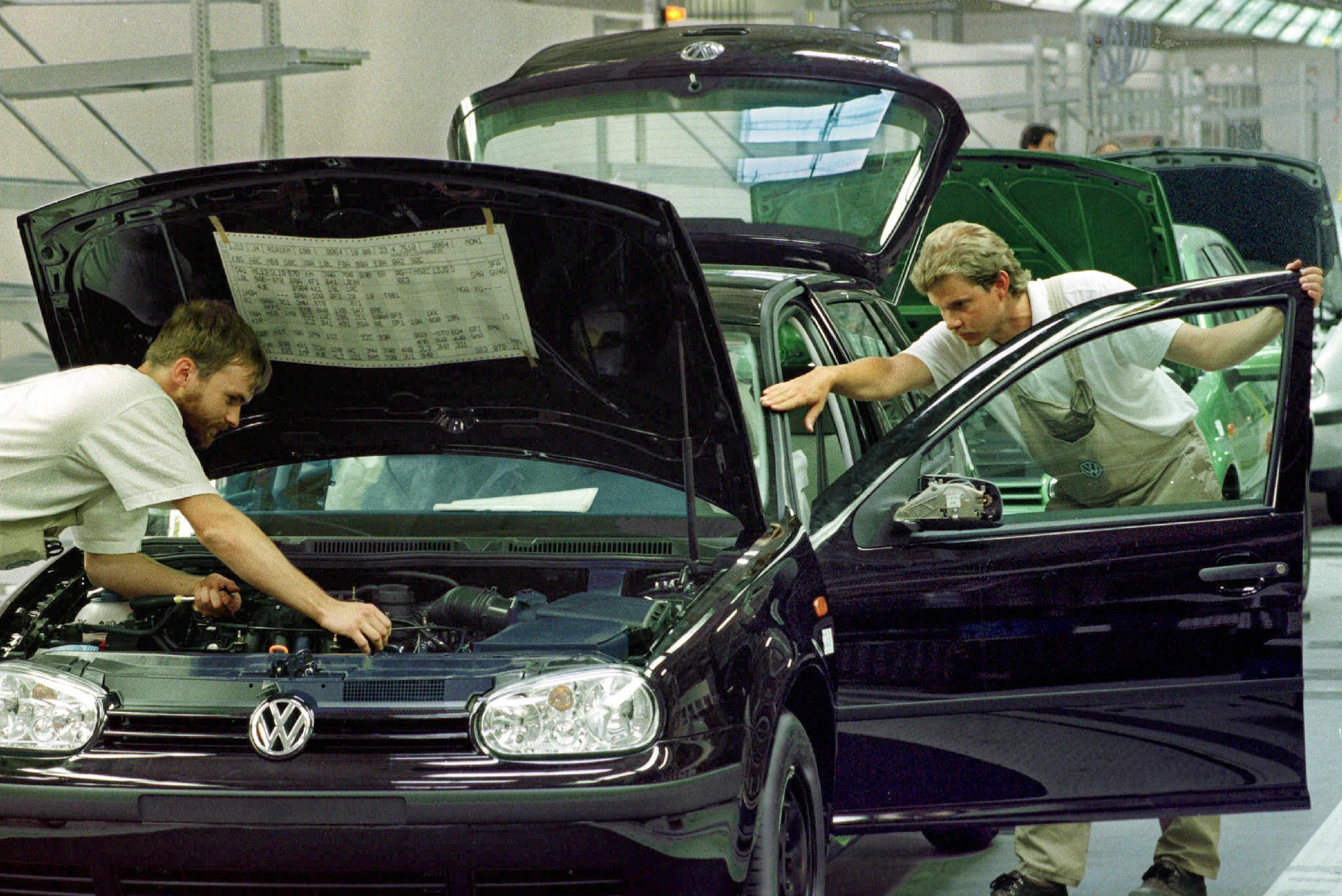 Germania: indice Ifo a marzo sale a 99,6