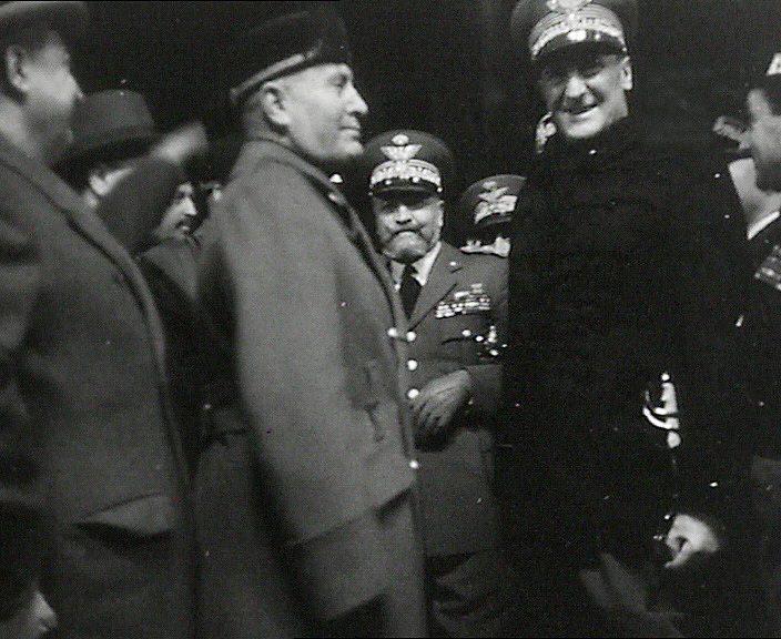 Salò, togliere cittadinanza a Mussolini