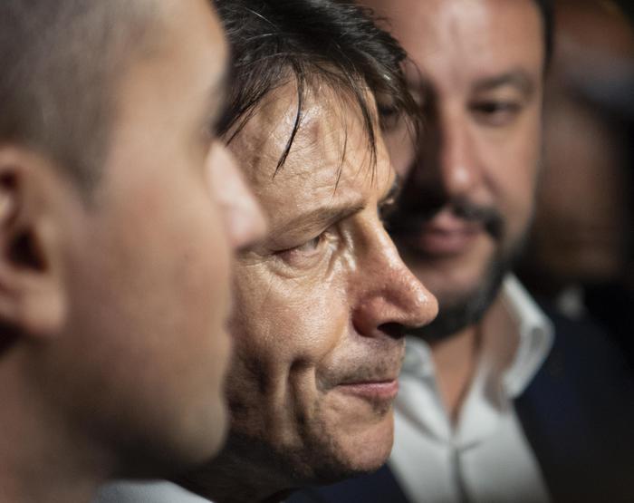 Salva-Roma stralciato a metà, tensioni Salvini-Di Maio-Conte