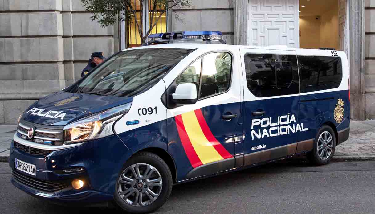 Evacuato il grattacielo delle ambasciate a Madrid. Falso allarme