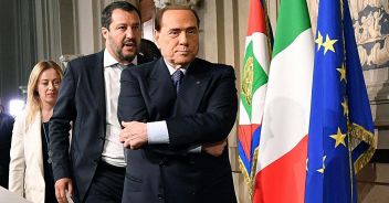 Berlusconi e la frase su Lega e fascisti: replica Salvini-Meloni