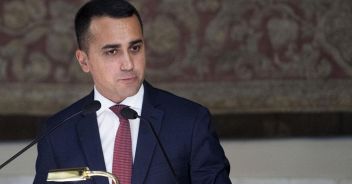 Di Maio annuncia il vincolo di mandato contro chi cambia partito