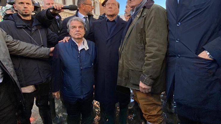 Grandi navi: Berlusconi,si arriverà a risoluzione definitiva