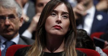 Maria Elena Boschi lancia la sfida alle Sardine: l'avvertimento