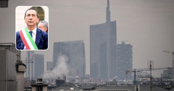 Milano, la proposta anti smog del sindaco Beppe Sala
