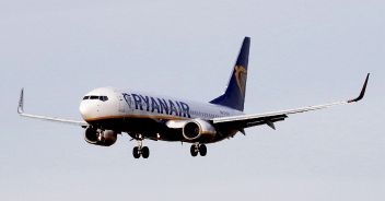 Coronavirus, in Italia Ryanair cancella anche voli interni